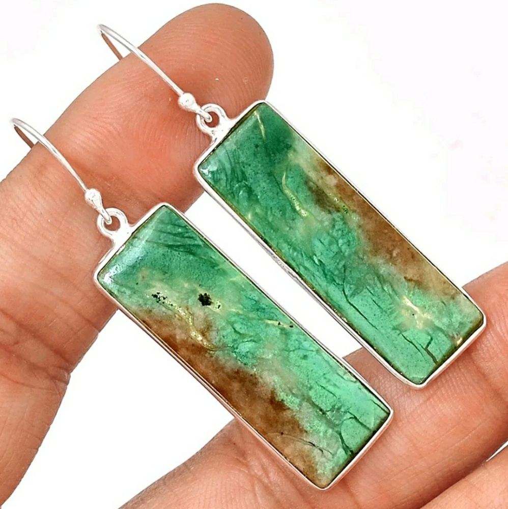 Aquaprase earrings very rare